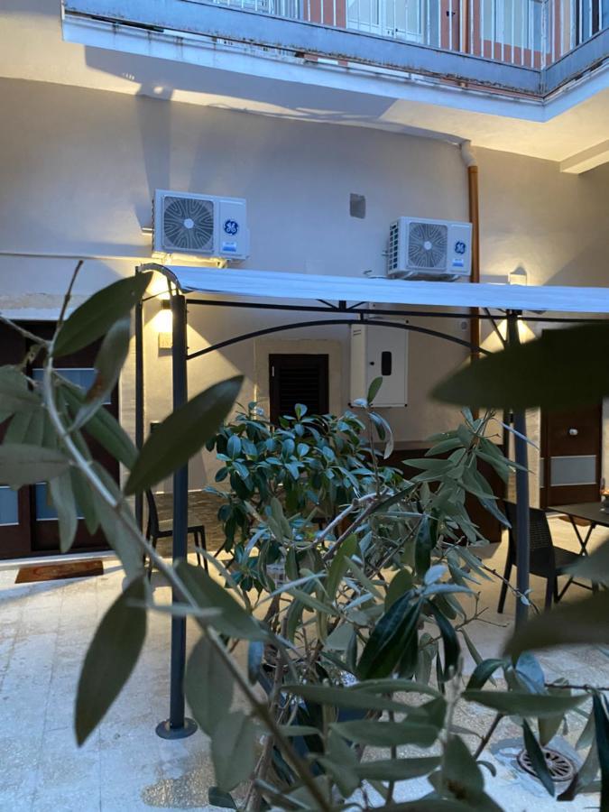 Il Cortiletto28 Rooms & House Syracuse Esterno foto