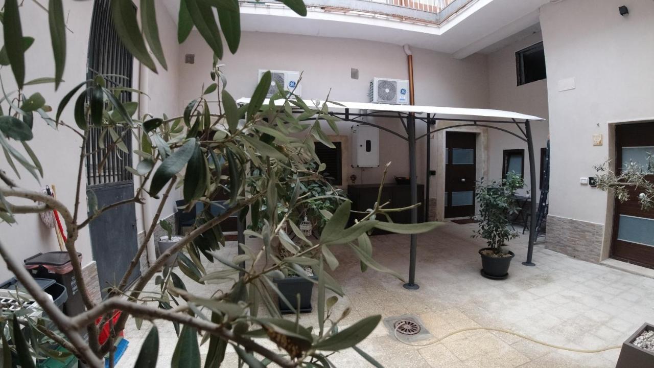Il Cortiletto28 Rooms & House Syracuse Esterno foto