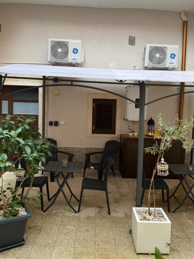 Il Cortiletto28 Rooms & House Syracuse Esterno foto