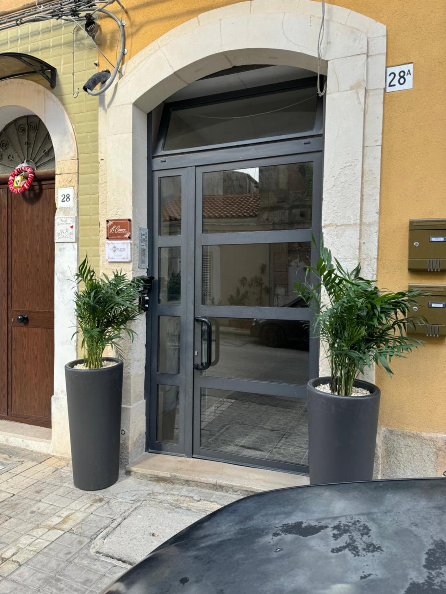 Il Cortiletto28 Rooms & House Syracuse Esterno foto