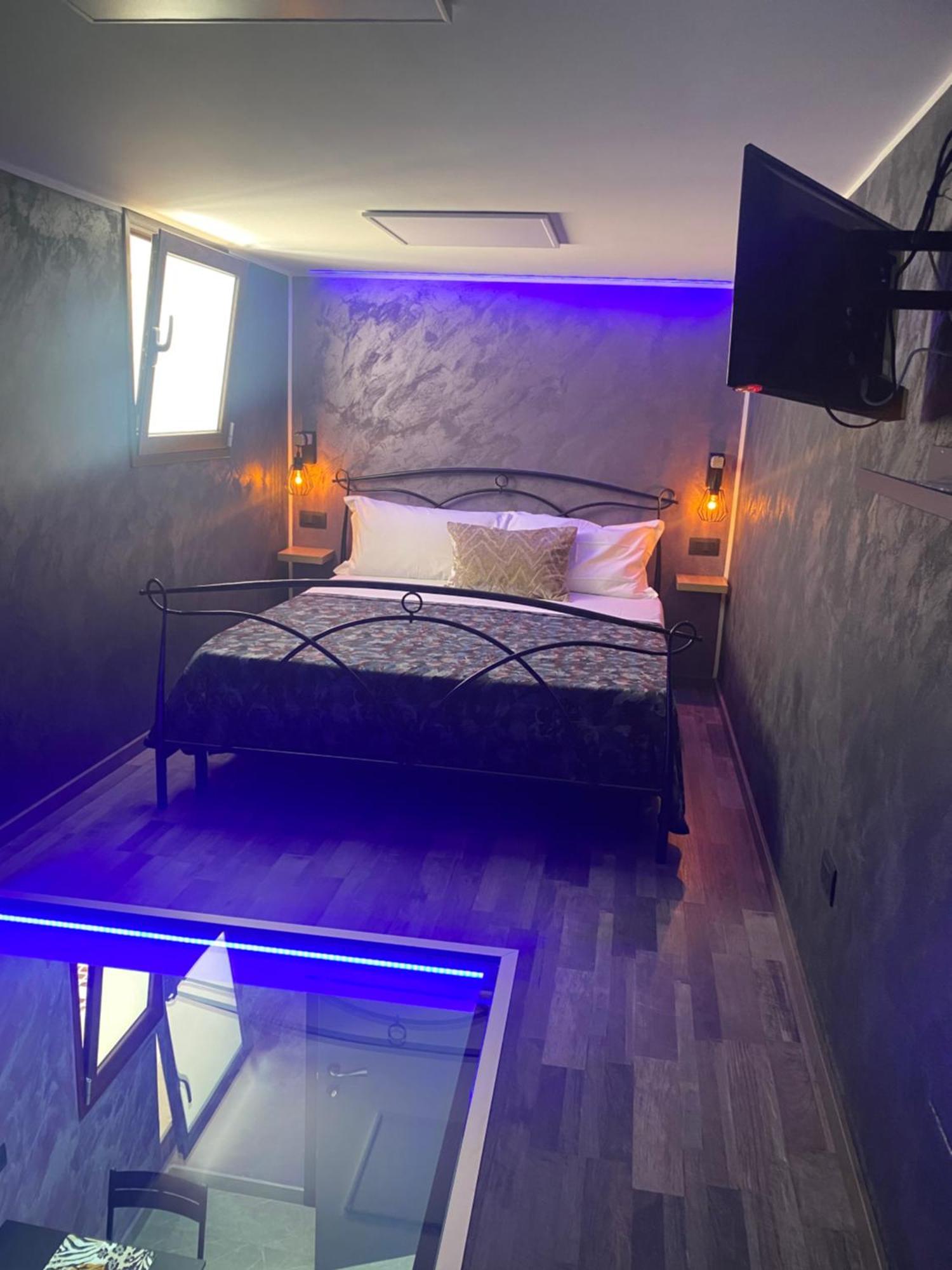 Il Cortiletto28 Rooms & House Syracuse Esterno foto
